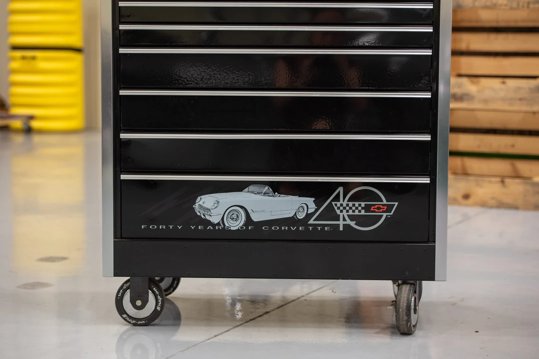 Parts & Memorabilia Tools - Image 17 of 31