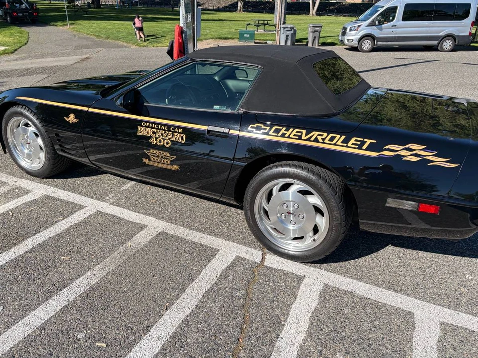 1994 Chevrolet Corvette C4 - Image 3 of 22