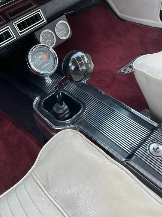 1966 Chevrolet Corvette C2 - Image 12 of 24
