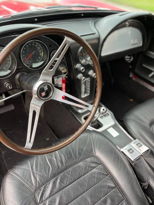 1966 Chevrolet Corvette C2 - Image 3 of 24