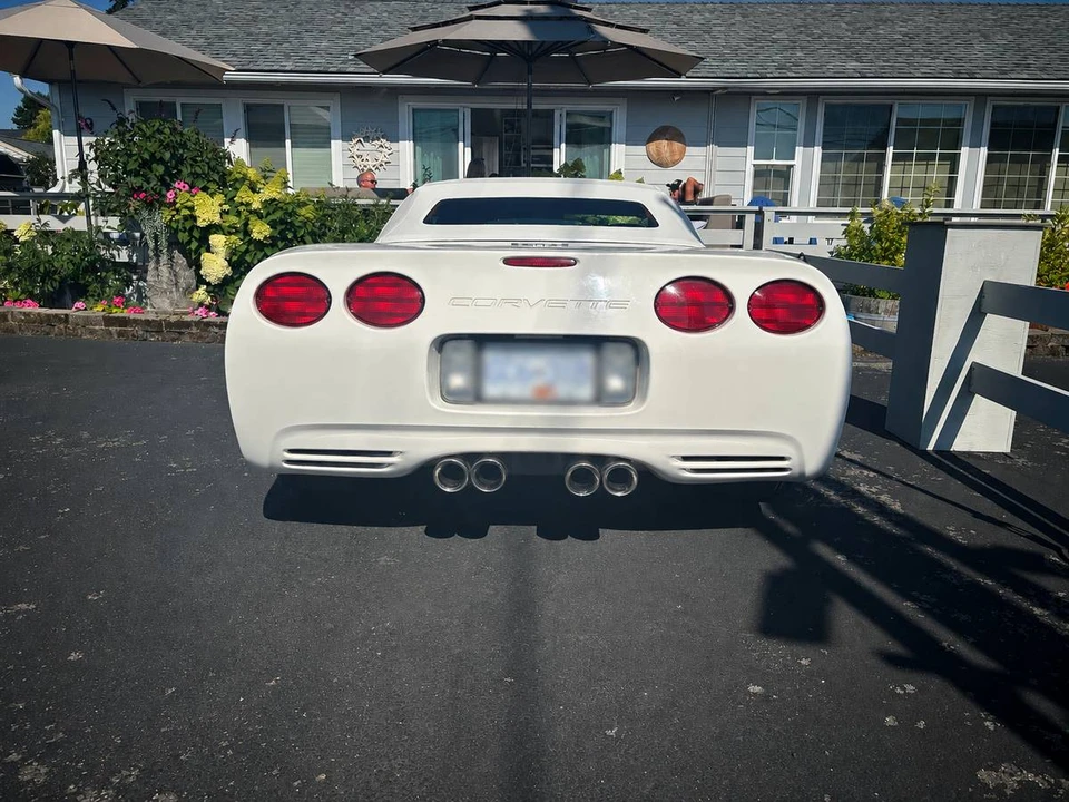 2003 Chevrolet Corvette C5 - Image 2 of 5