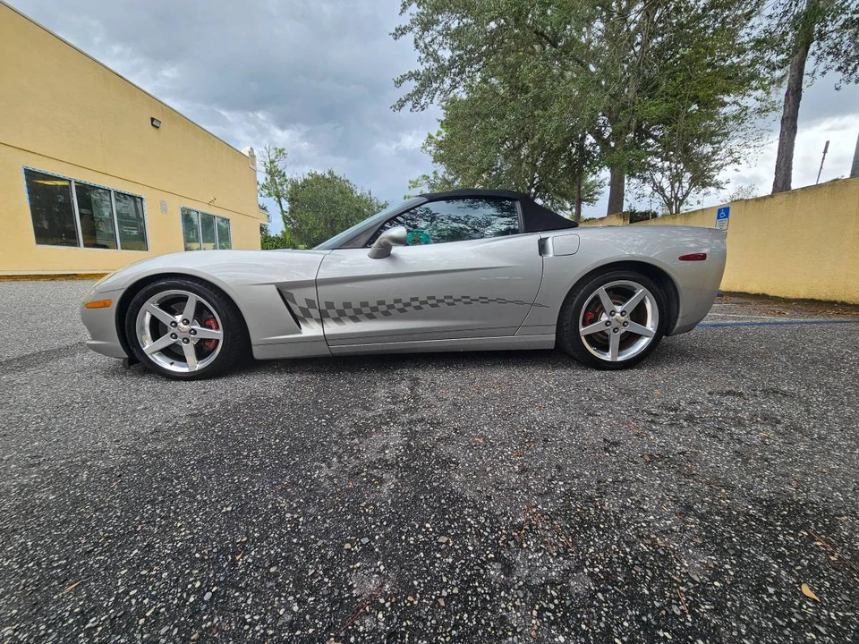 2005 Chevrolet Corvette C6 - Image 4 of 24