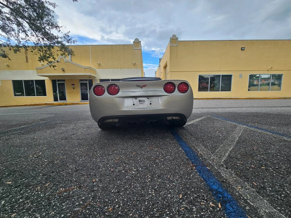 2005 Chevrolet Corvette C6 - Image 9 of 24
