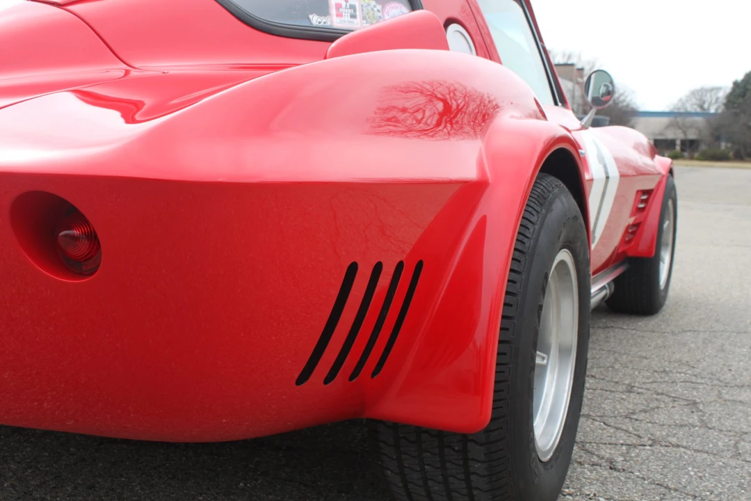 Chevrolet Corvette C2 - Image 28 of 31