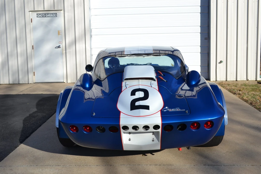 Chevrolet Corvette C2 - Image 10 of 31