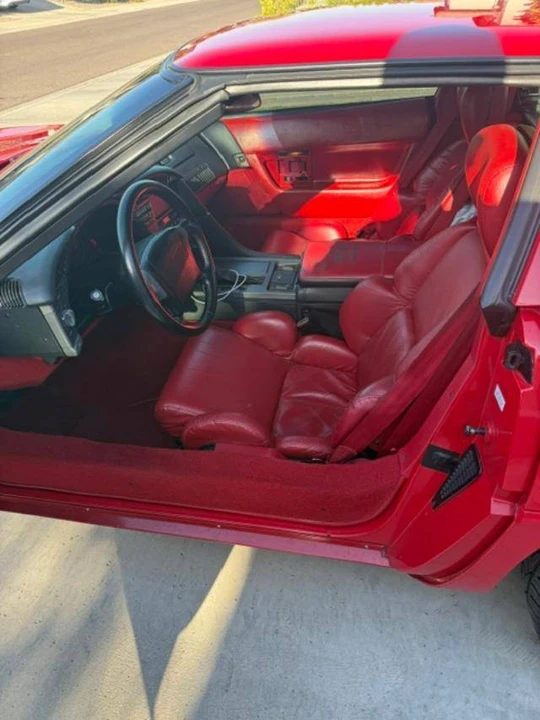 1991 Chevrolet Corvette C4 - Image 6 of 20