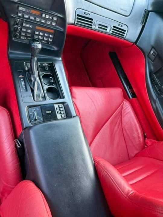 1994 Chevrolet Corvette C4 - Image 8 of 19
