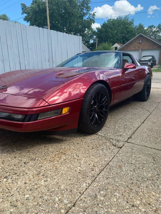 1995 Chevrolet Corvette C4 - Image 2 of 9