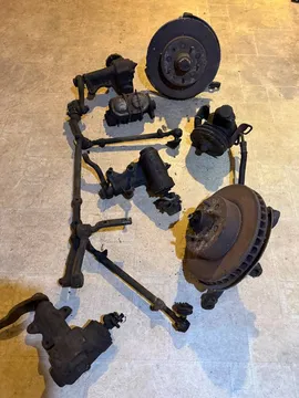 Chevrolet Corvette Steering Boxes and Front Spindles