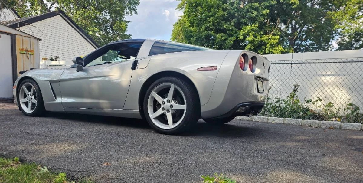2005 Chevrolet Corvette C6 - Image 11 of 13