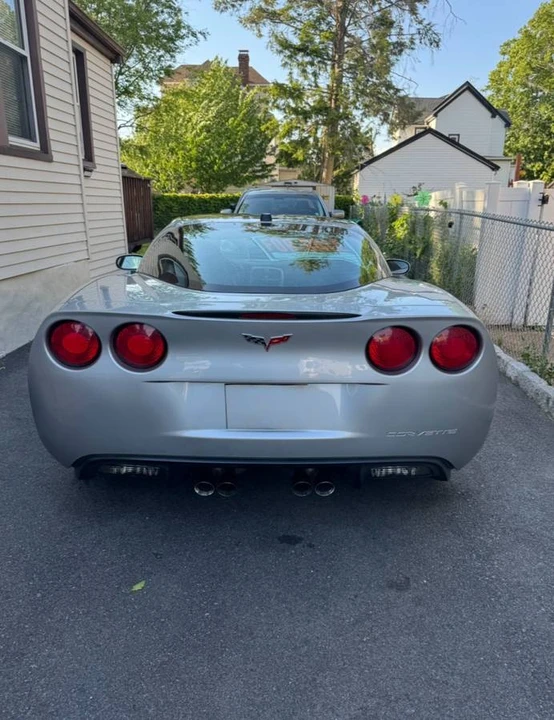 2005 Chevrolet Corvette C6 - Image 8 of 13