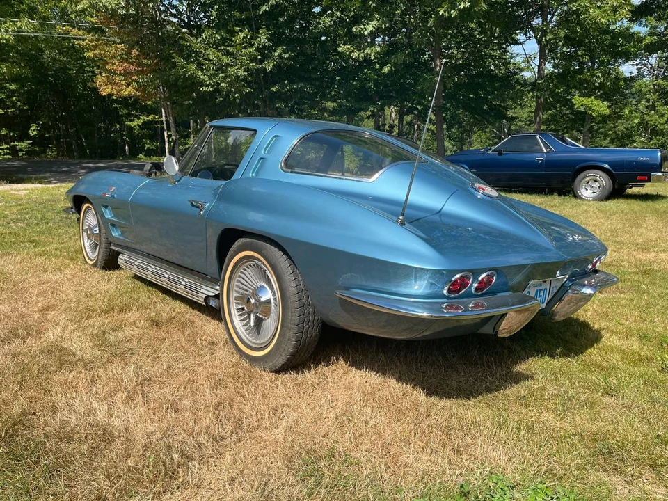 1963 Chevrolet Corvette C2 - Image 8 of 10