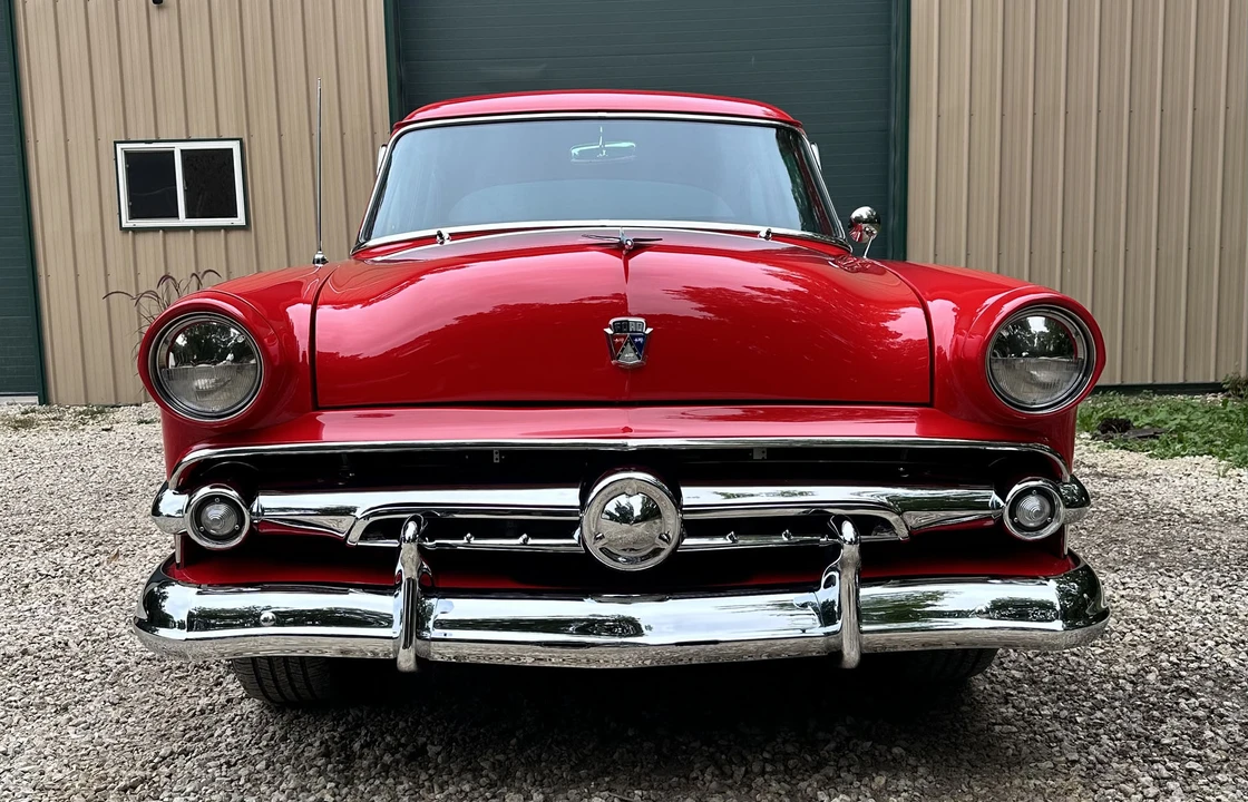 1954 Ford Customline - Image 2 of 31