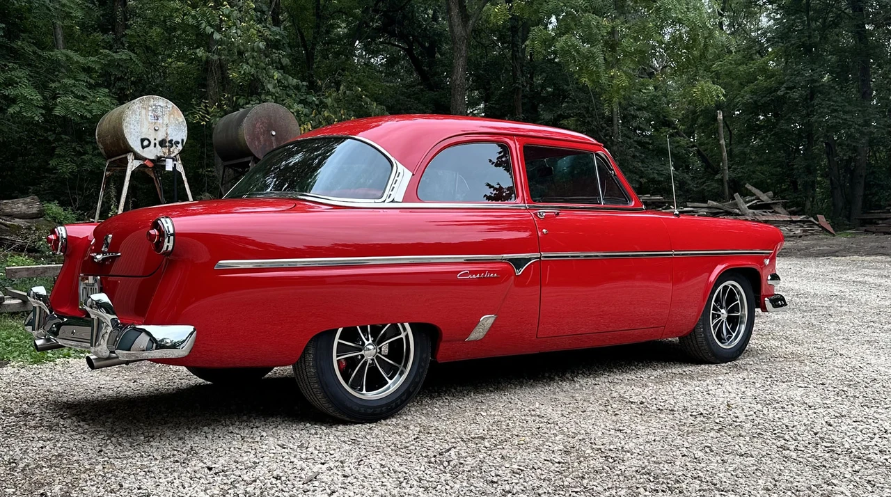 1954 Ford Customline - Image 9 of 31