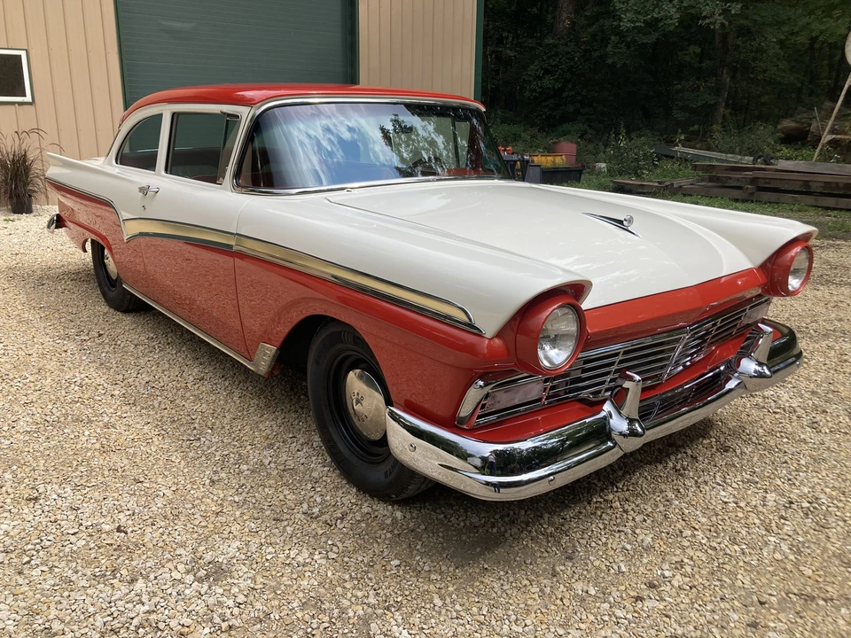 1957 Ford Customline - Image 2 of 31