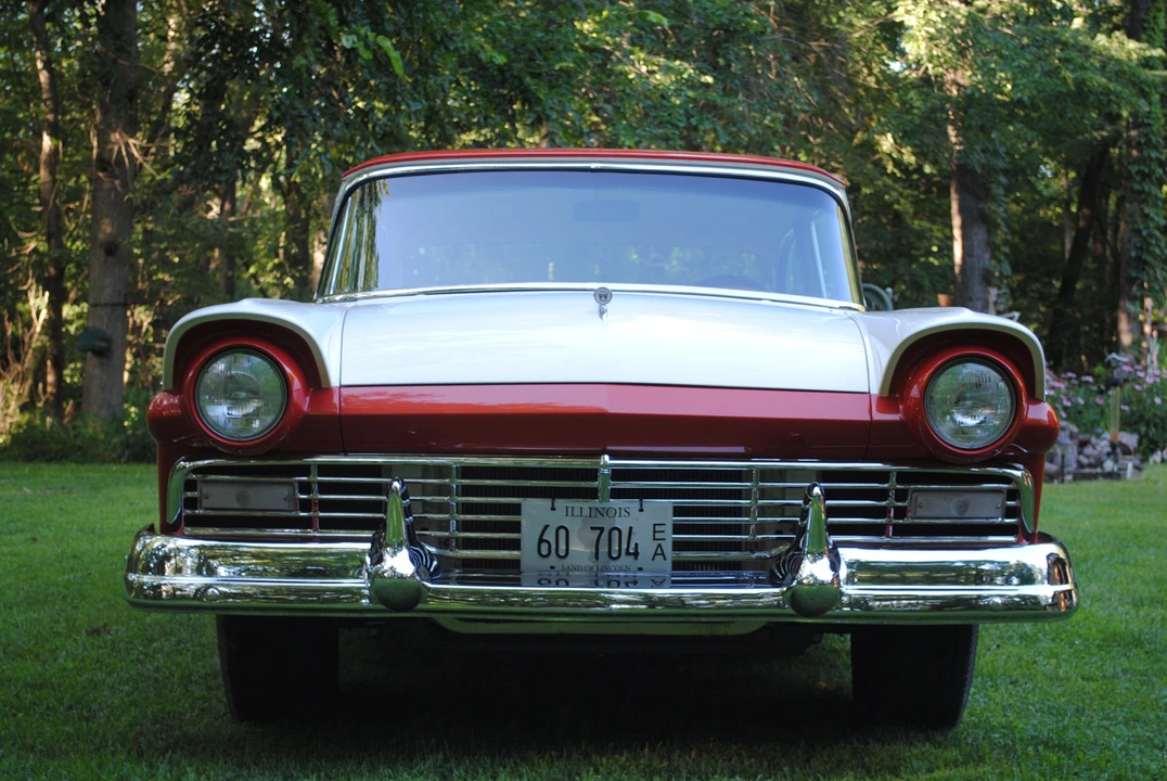 1957 Ford Customline - Image 23 of 31