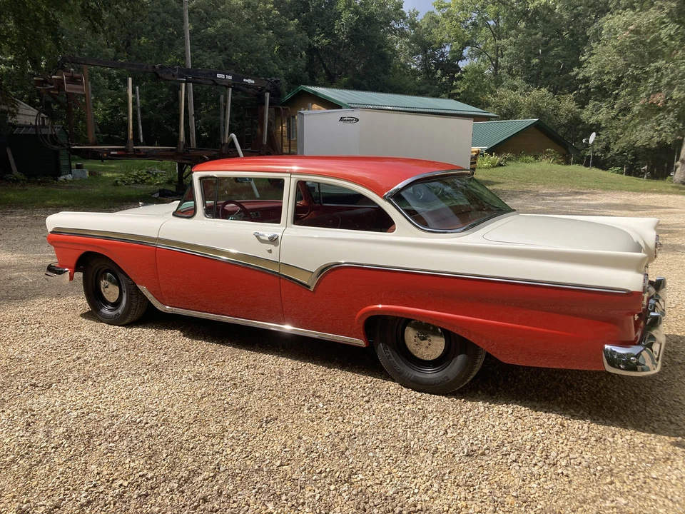 1957 Ford Customline - Image 6 of 31