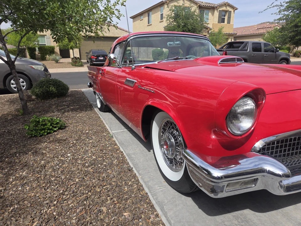 1957 Ford Thunderbird 1st Gen - Image 17 of 31