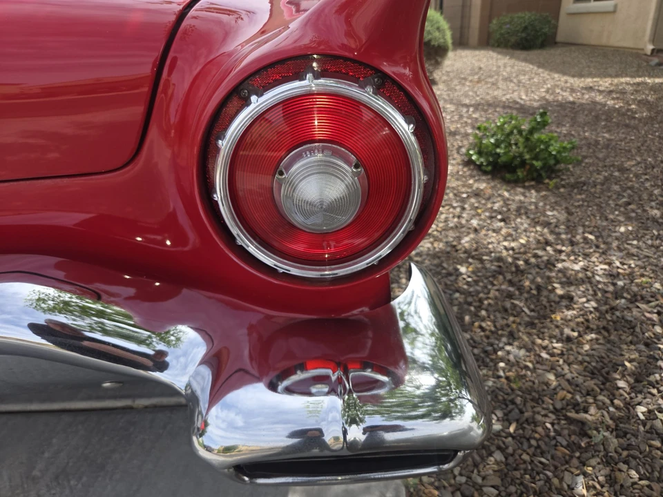 1957 Ford Thunderbird 1st Gen - Image 28 of 31