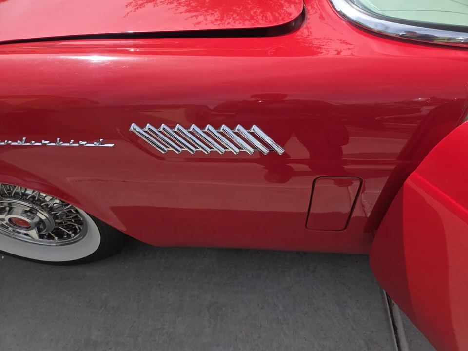 1957 Ford Thunderbird 1st Gen - Image 29 of 31