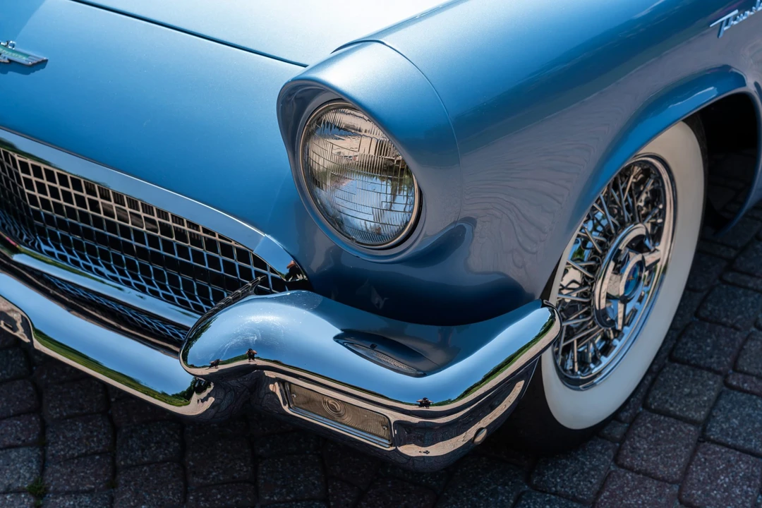 1957 Ford Thunderbird 1st Gen - Image 24 of 31