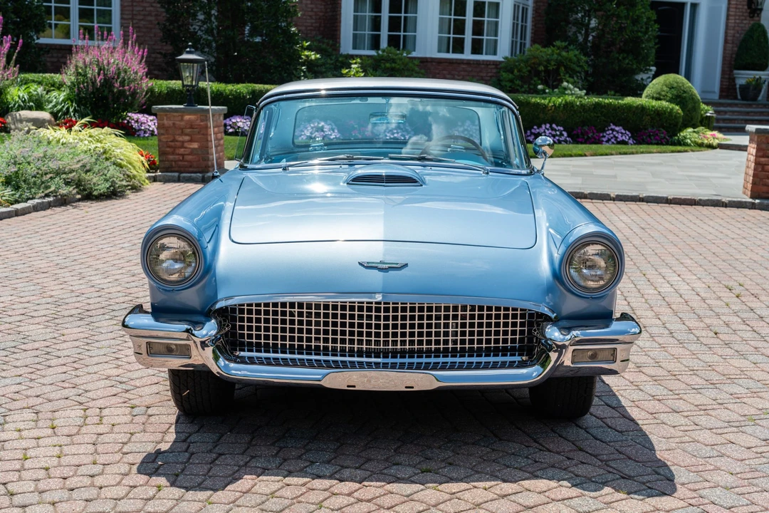 1957 Ford Thunderbird 1st Gen - Image 10 of 31