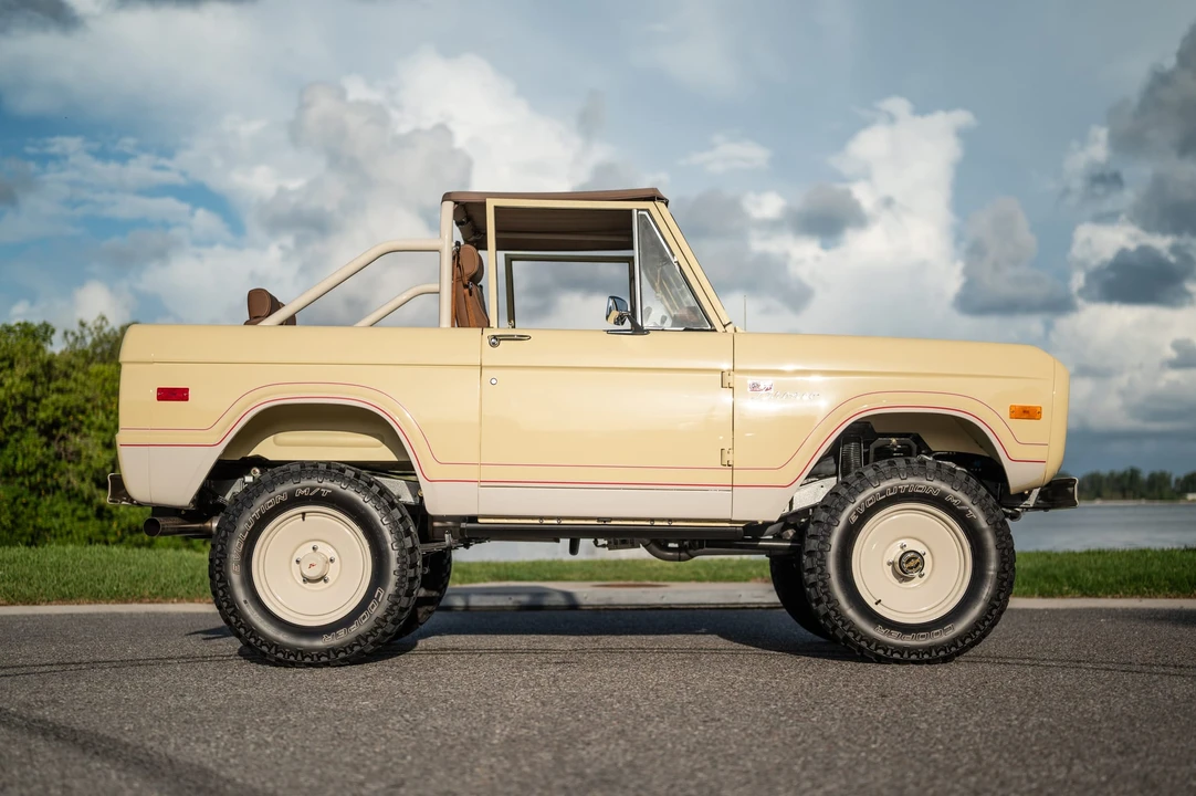 1967 Ford Bronco 1st Gen - Image 23 of 31