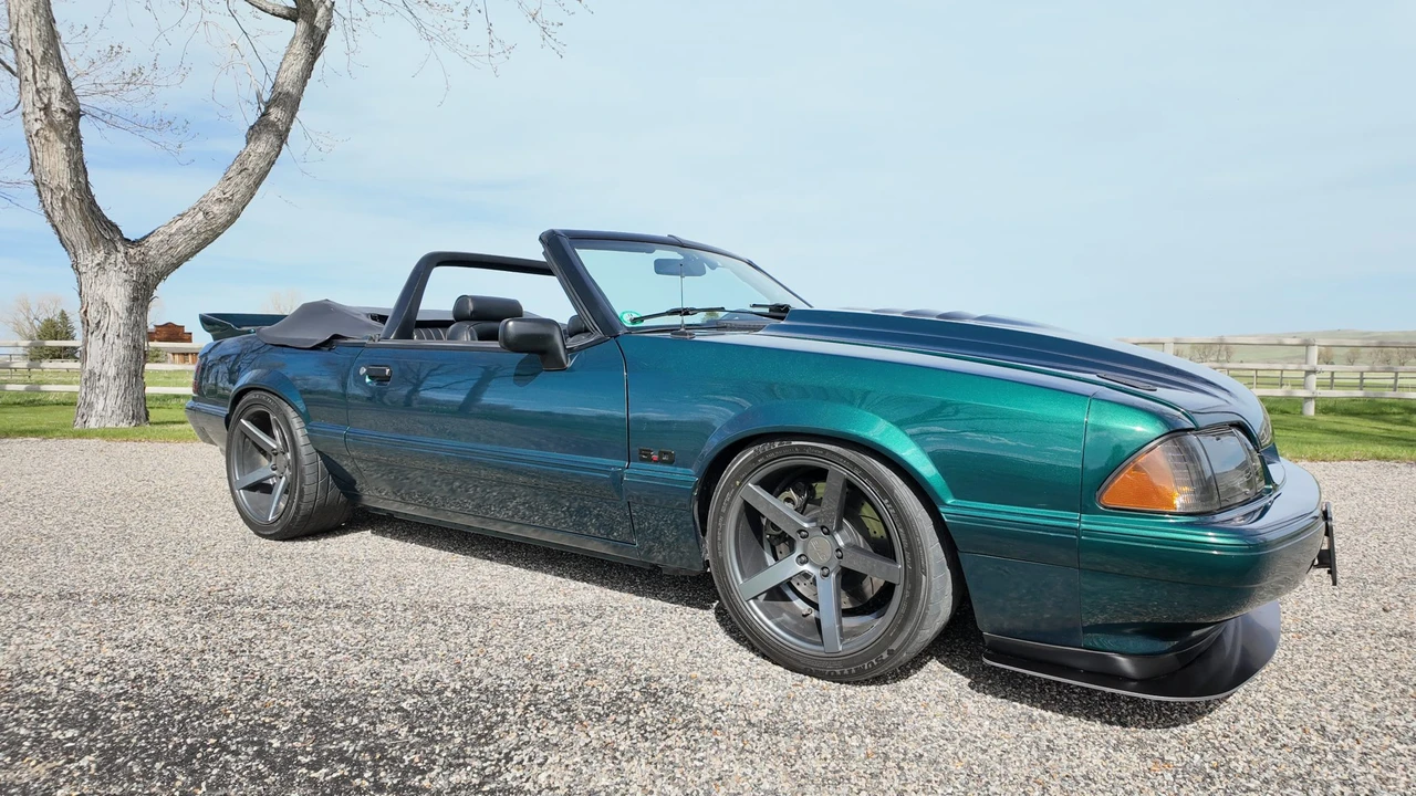 1990 Ford Mustang 3rd Gen - Image 12 of 31