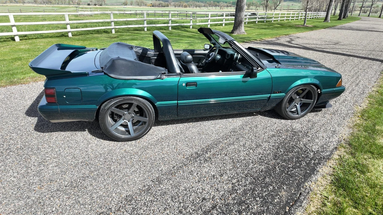 1990 Ford Mustang 3rd Gen - Image 16 of 31