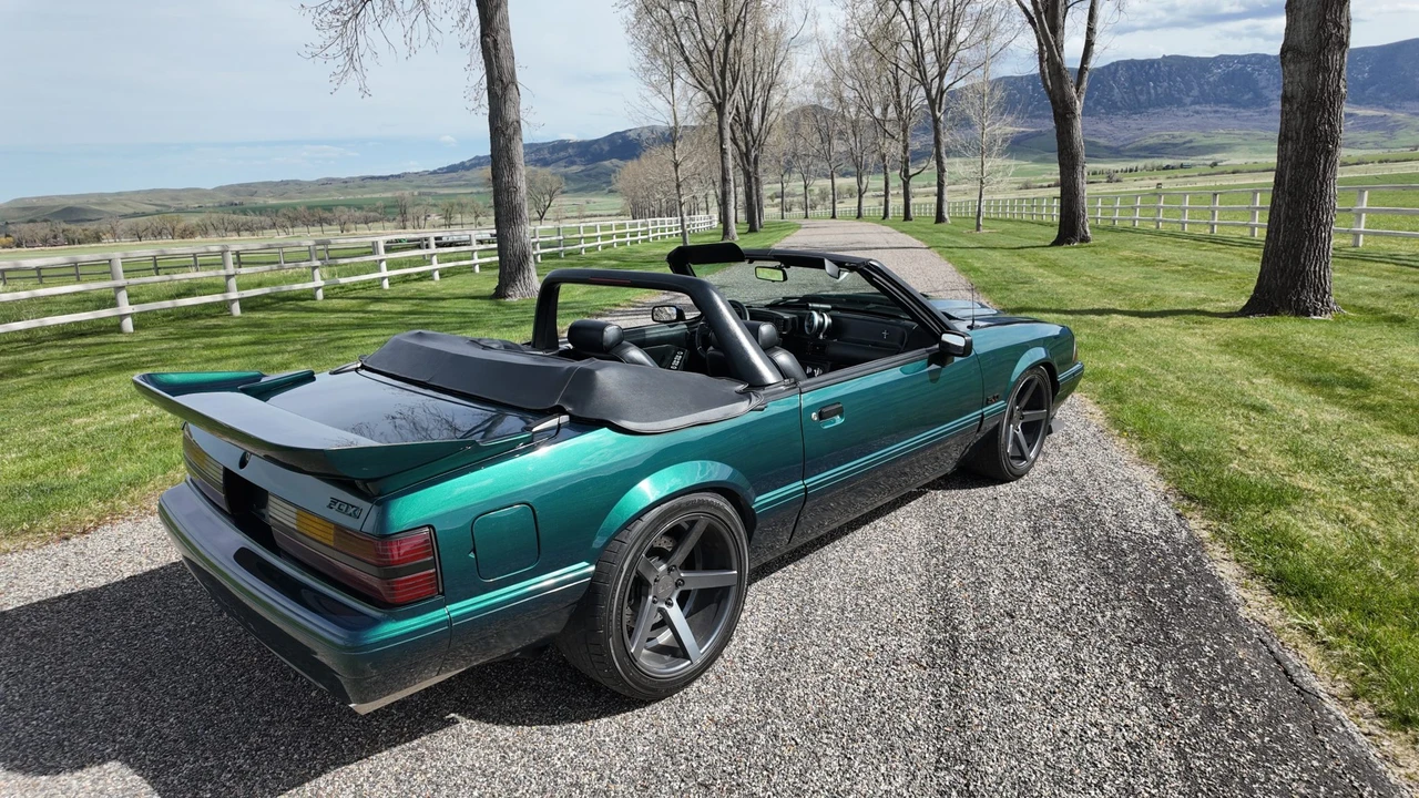 1990 Ford Mustang 3rd Gen - Image 19 of 31