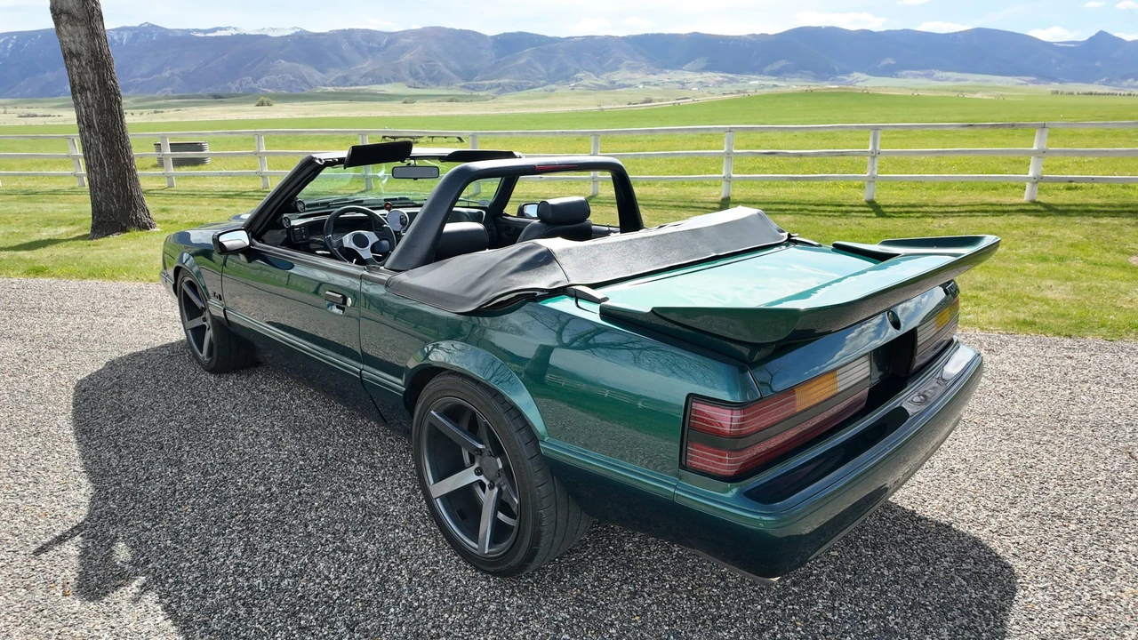 1990 Ford Mustang 3rd Gen - Image 30 of 31