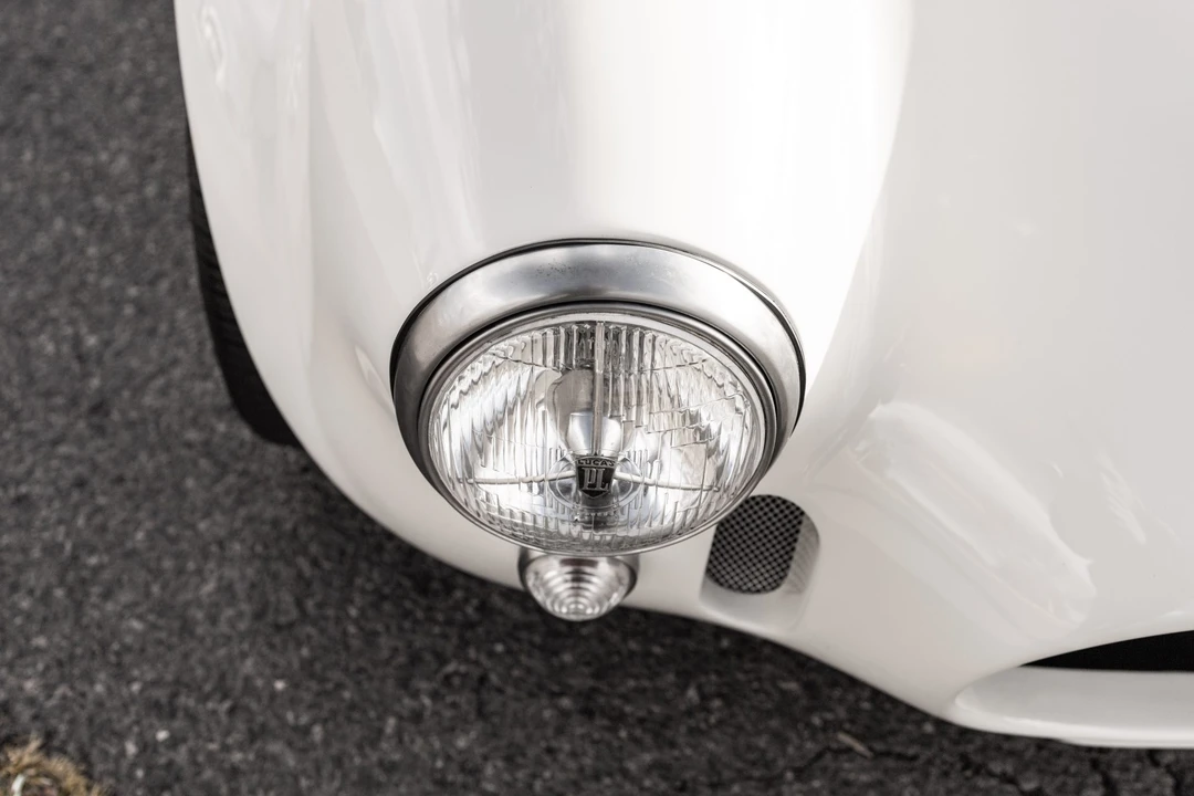Shelby Cobra Replica - Image 15 of 31