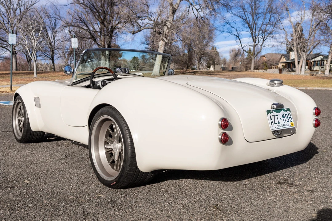 Shelby Cobra Replica - Image 4 of 31