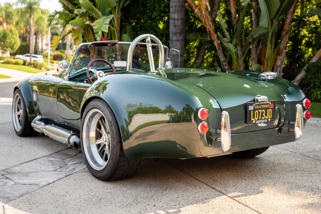 Shelby Cobra Replica - Image 3 of 31