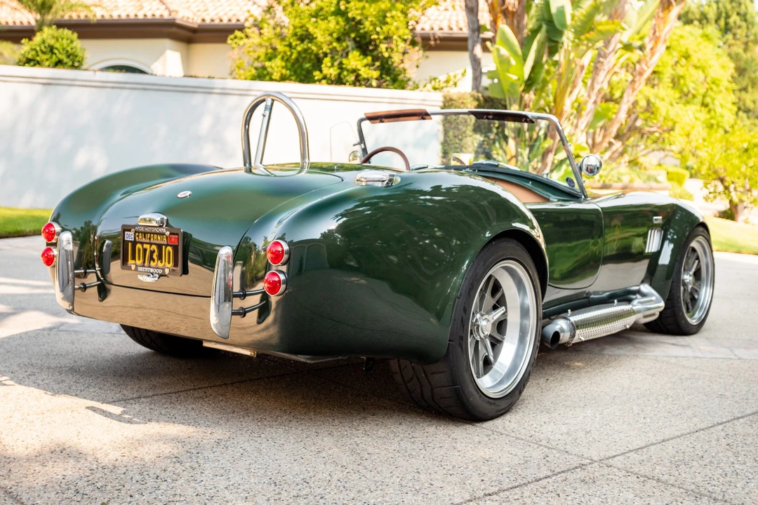 Shelby Cobra Replica - Image 6 of 31