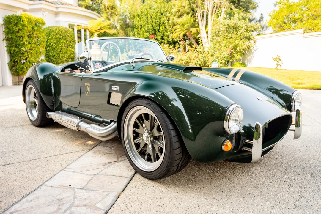 Shelby Cobra Replica - Image 8 of 31