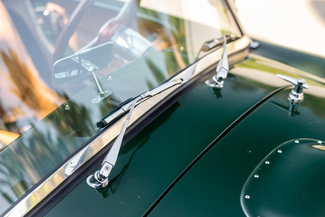 Shelby Cobra Replica - Image 18 of 31