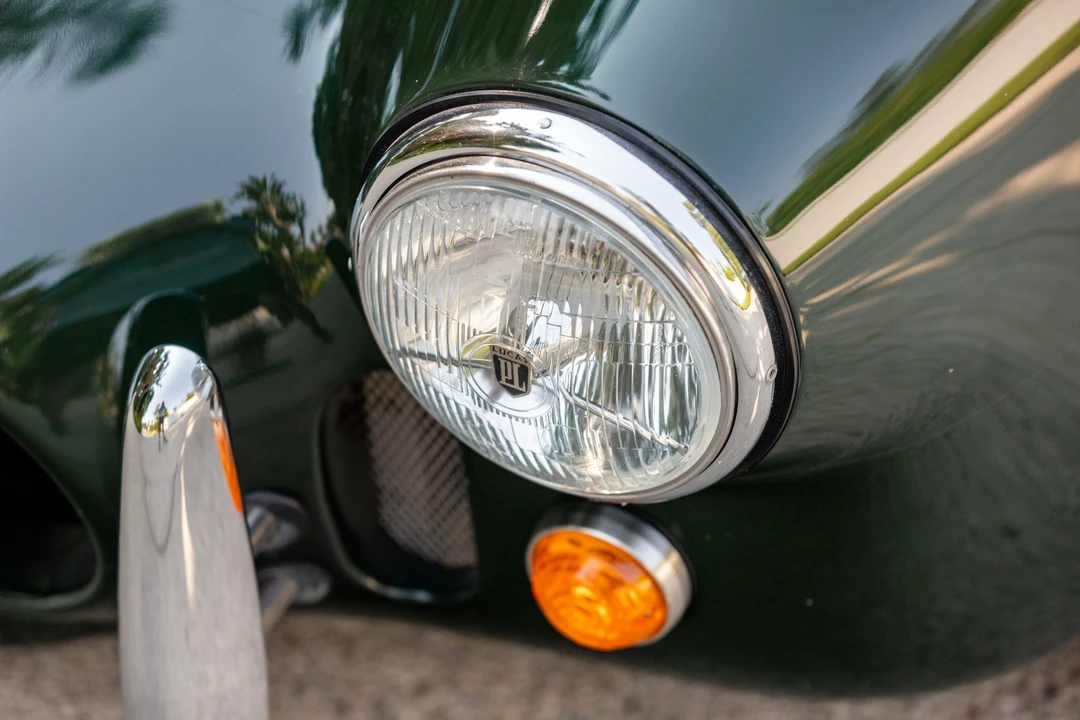 Shelby Cobra Replica - Image 16 of 31
