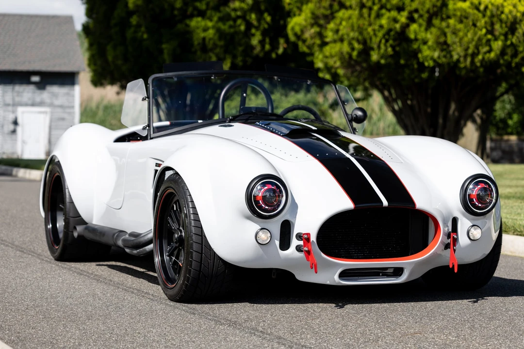 Shelby Cobra Replica - Image 12 of 31