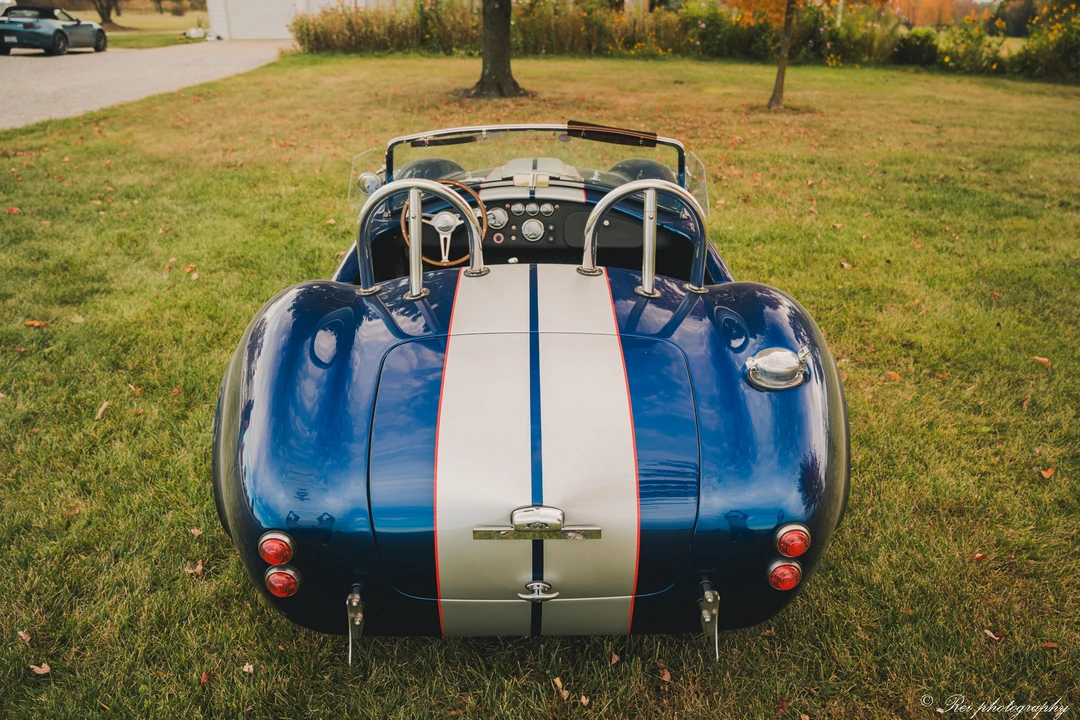 Shelby Cobra Replica - Image 8 of 31