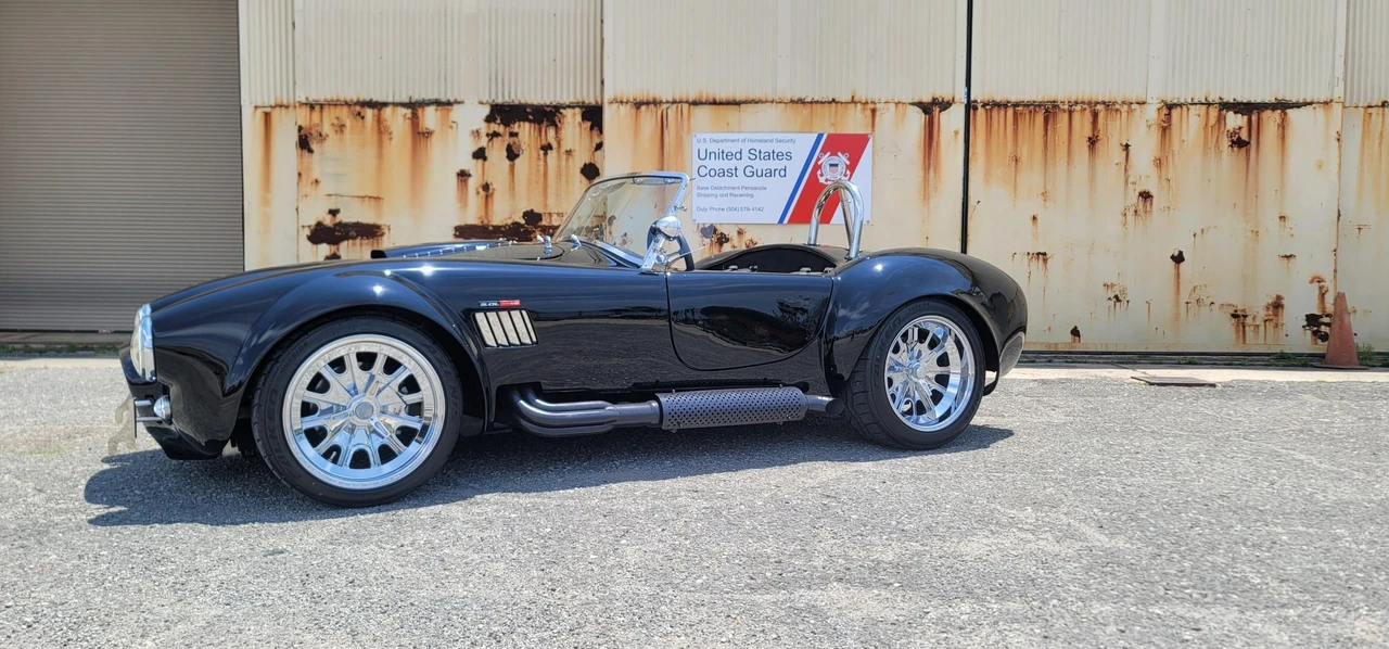 Shelby Cobra Replica - Image 3 of 31
