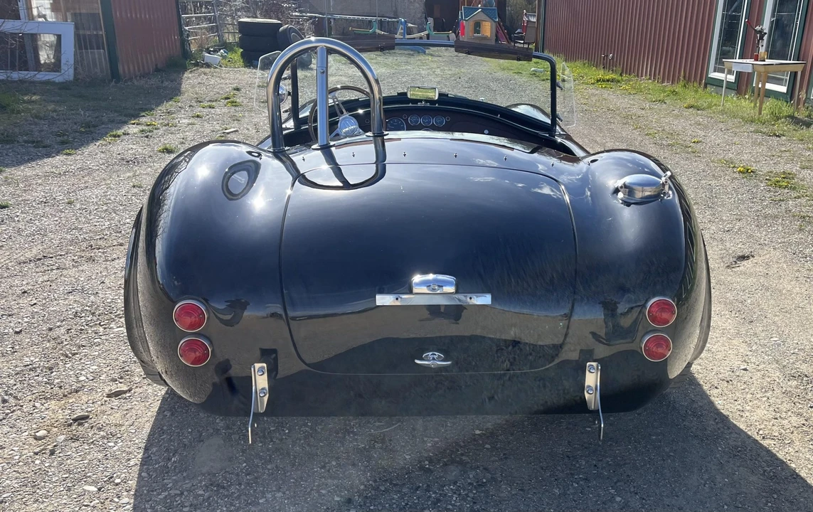 Shelby Cobra Replica - Image 12 of 31
