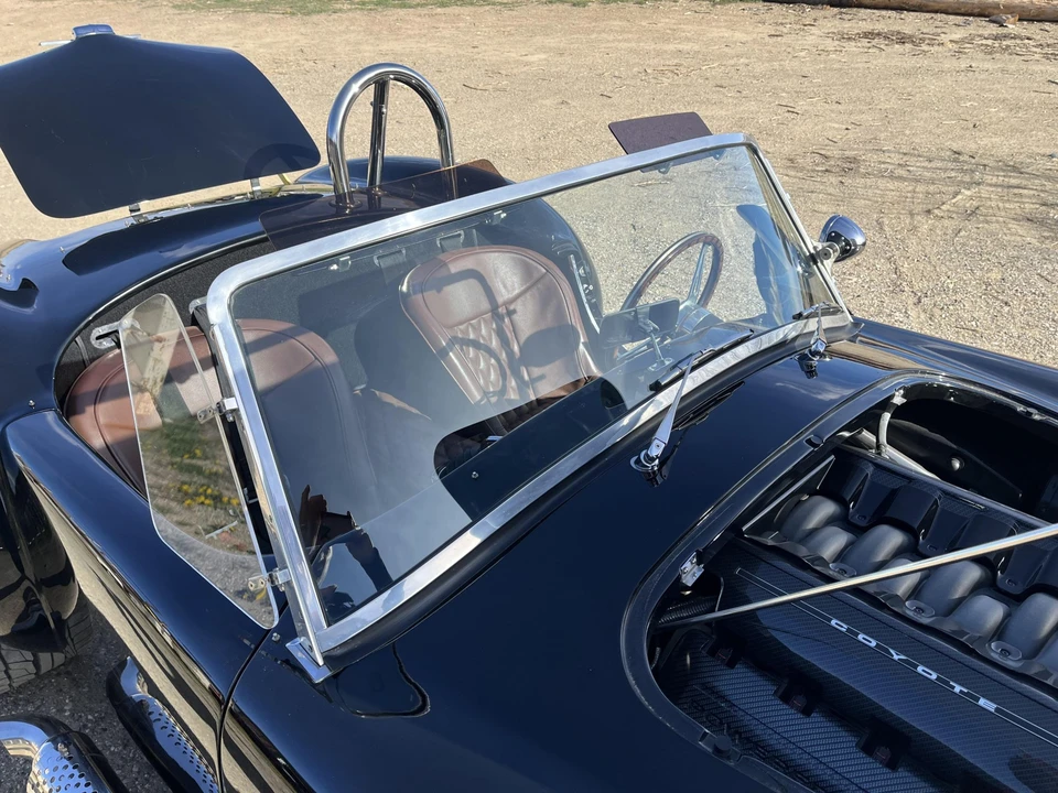 Shelby Cobra Replica - Image 29 of 31