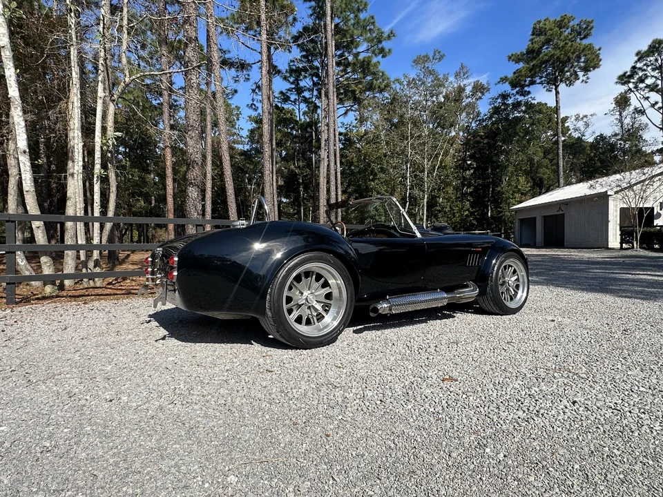 Shelby Cobra Replica - Image 23 of 31