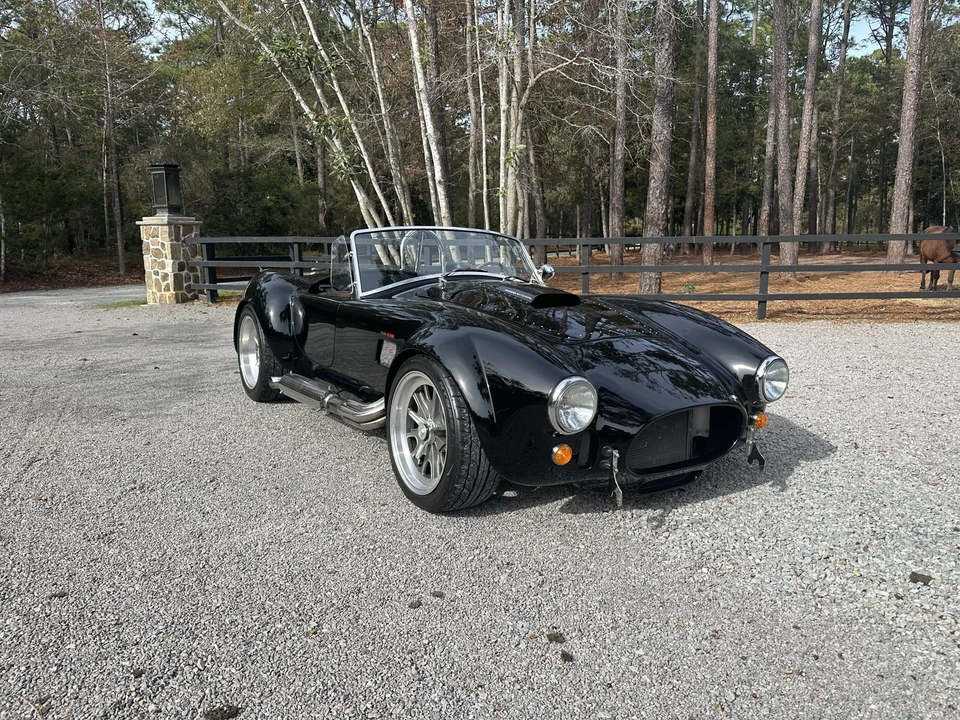 Shelby Cobra Replica - Image 13 of 31