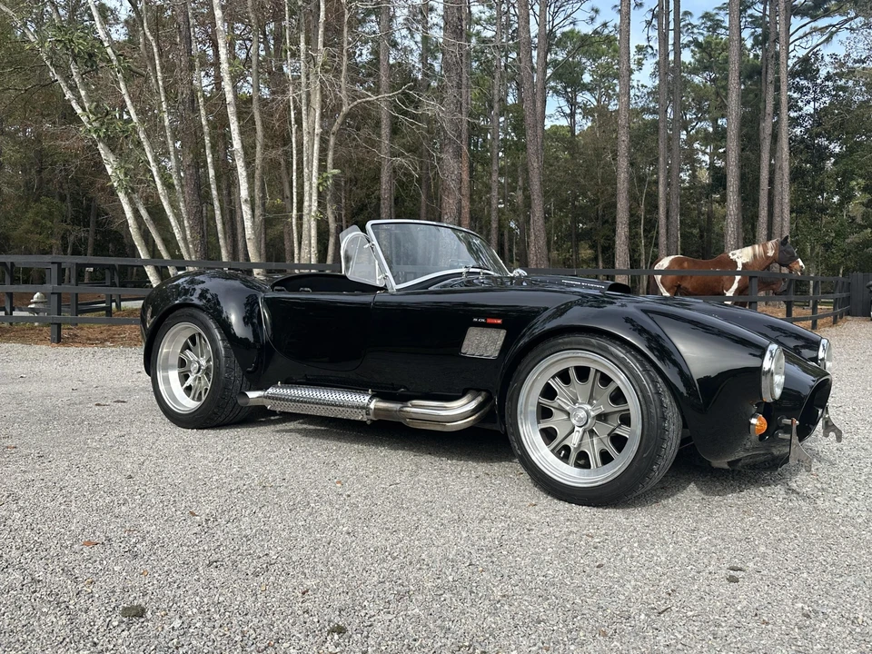 Shelby Cobra Replica - Image 11 of 31