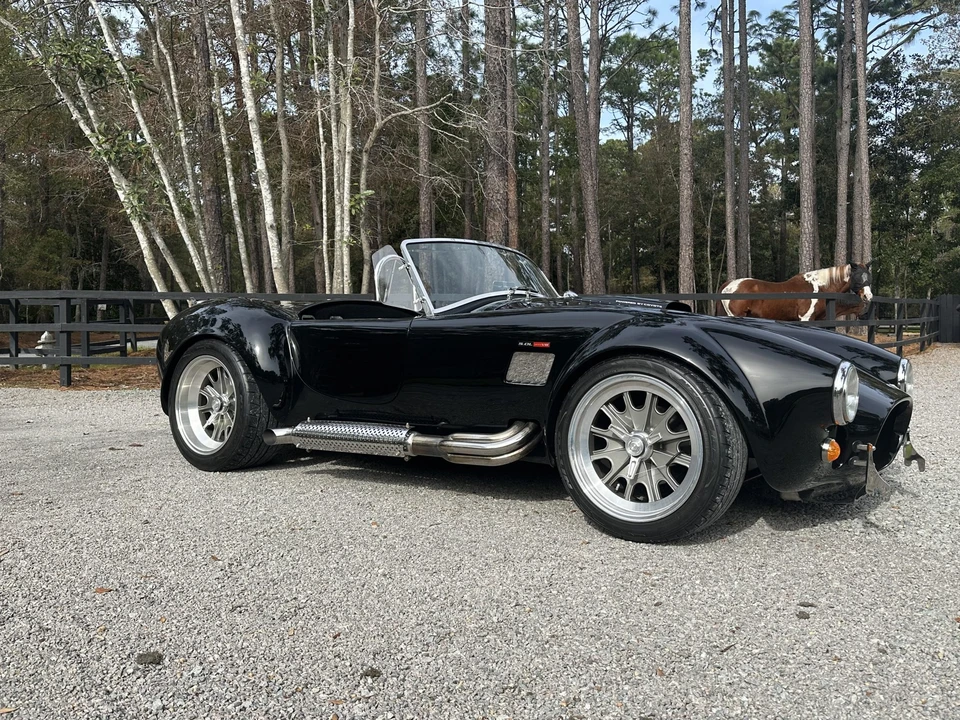 Shelby Cobra Replica - Image 12 of 31