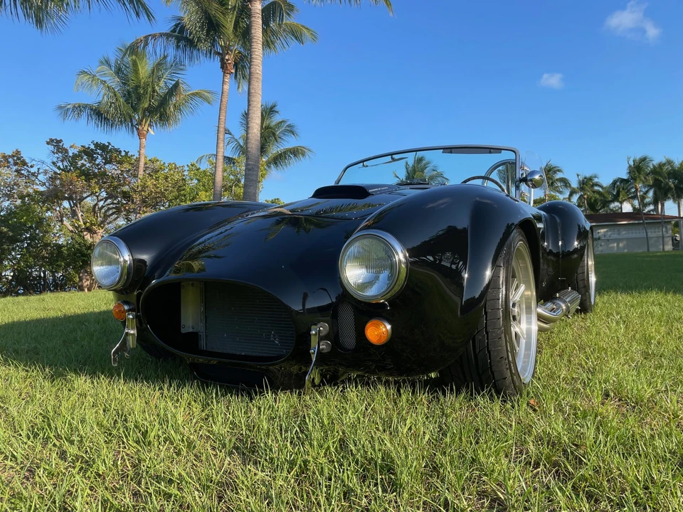 Shelby Cobra Replica - Image 5 of 31
