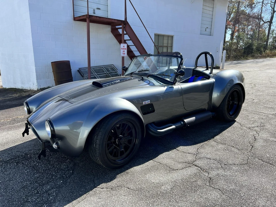 Shelby Cobra Replica - Image 10 of 31