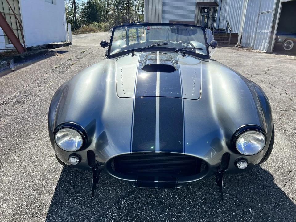 Shelby Cobra Replica - Image 6 of 31